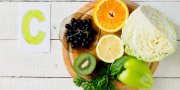 Vitaminas C: ar tikrai jį verta vartoti peršalimų ligų prevencijai?
