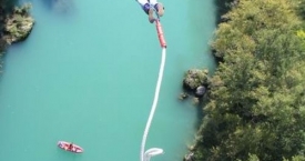 Bungee Jumping`as su vežimėliu