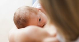 Kaip žindyti kūdikį, jeigu jis serga?