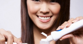 Odontologės konsultacija. Kokią balinančią dantų pastą pasirinkti?