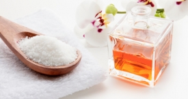 Ką reikia žinoti apie aromaterapiją ir eterinius aliejus