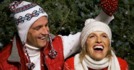 12 patarimų, kaip žiemos švenčių metu išsaugoti sveikus ir baltus dantis