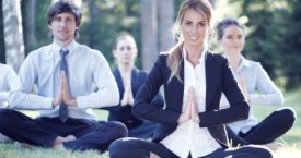 3 priežastys, kodėl joga - sėkmingos karjeros raktas