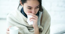 Ką daryti pajutus pirmuosius peršalimo simptomus?