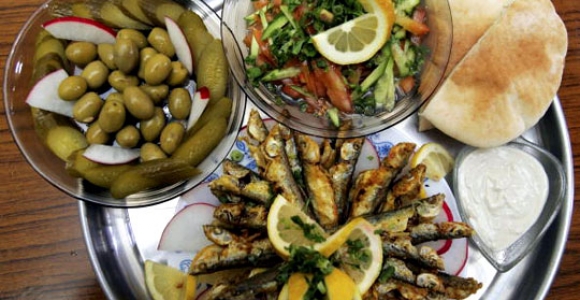 Viduržemio jūros dieta naudinga ne tik fizinei, bet ir psichinei sveikatai