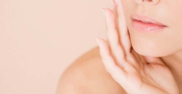 Kaip ilgiau išsaugoti jauną veido odą?