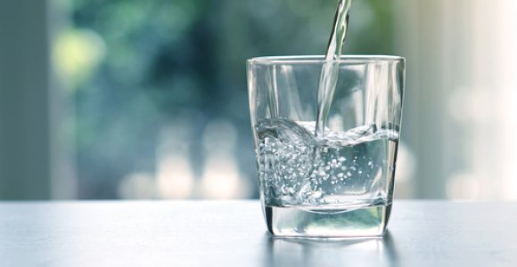 Rūgštinis bei sidabringas vanduo – kokia jų paskirtis?
