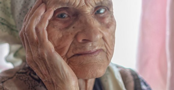 Alzheimerio ligos tikimybę padidina šie 8 veiksniai
