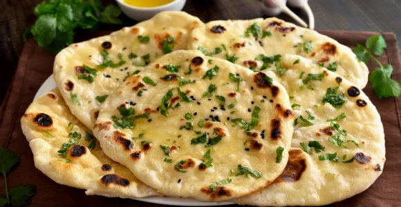 Pasidalijo gardžiausiais naan duonos ir fokačijos receptais: pavyks be vargo