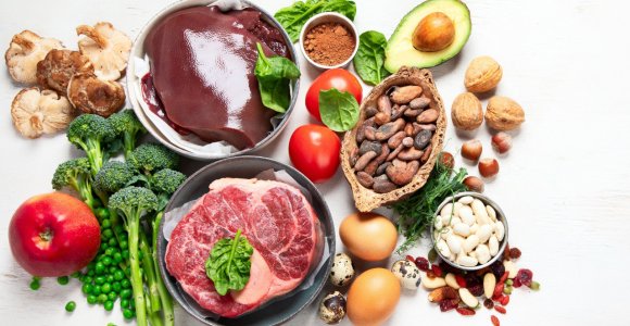 Kokie maisto produktai skatina raudonųjų kraujo kūnelių gamybą?