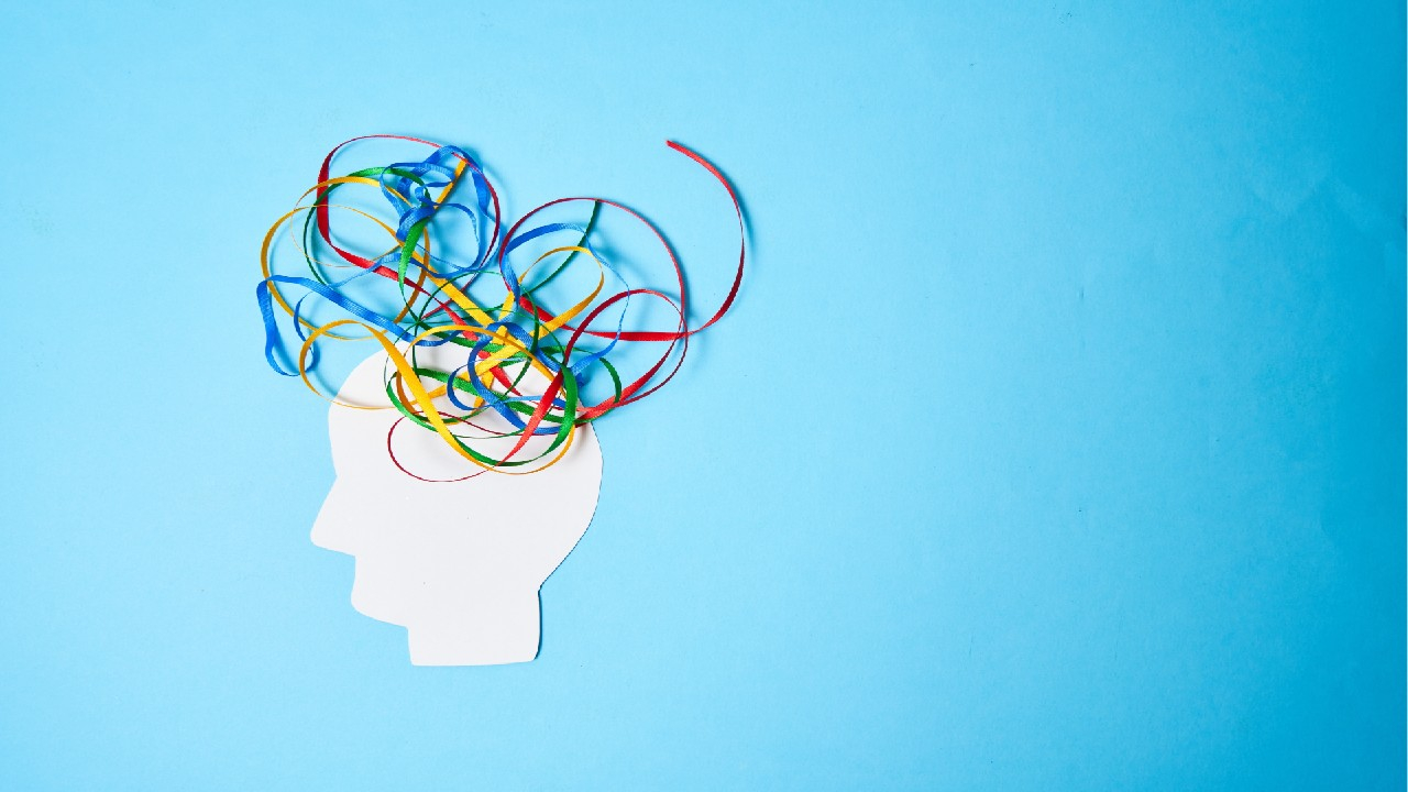 Aktyvumo ir dėmesio sutrikimas – neurologinis sutrikimas, pasireiškiantis hiperaktyvumu, dėmesio sutrikimais ir elgesio problemomis, reikalaujantis gydymo.