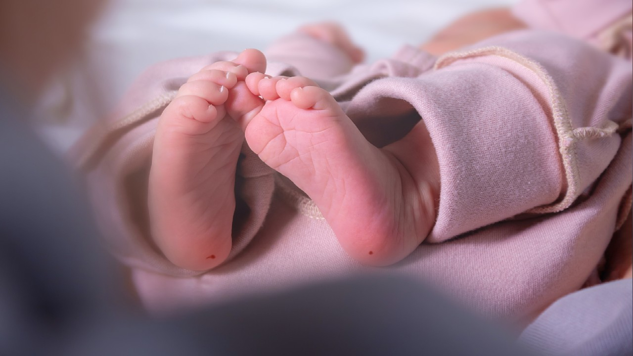 Įgimtos medžiagų apykaitos ligos – tai genetinės kilmės sutrikimai, kai dėl fermentų ar baltymų defektų pažeidžiami organizmo biocheminiai procesai.