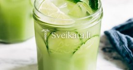 Gaivus agurkų ir šviežių baziliko lapų kokteilis