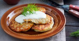 Cukinijų blynai su varške