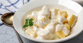Tradiciniai virti varškėtukai