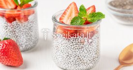 Klasikinis chia sėklų pudingas su braškėmis