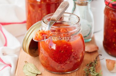 Pomidorų ir paprikų padažas