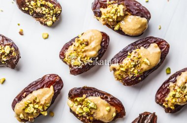Datulės, įdarytos riešutų sviestu